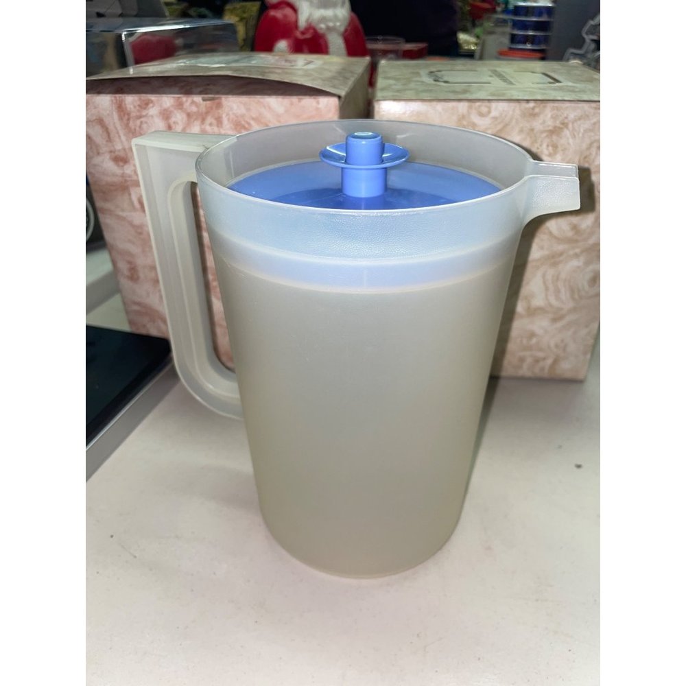 Vintage Tupperware Pitcher 2 QT.  Clear with Blue Push Button Lid